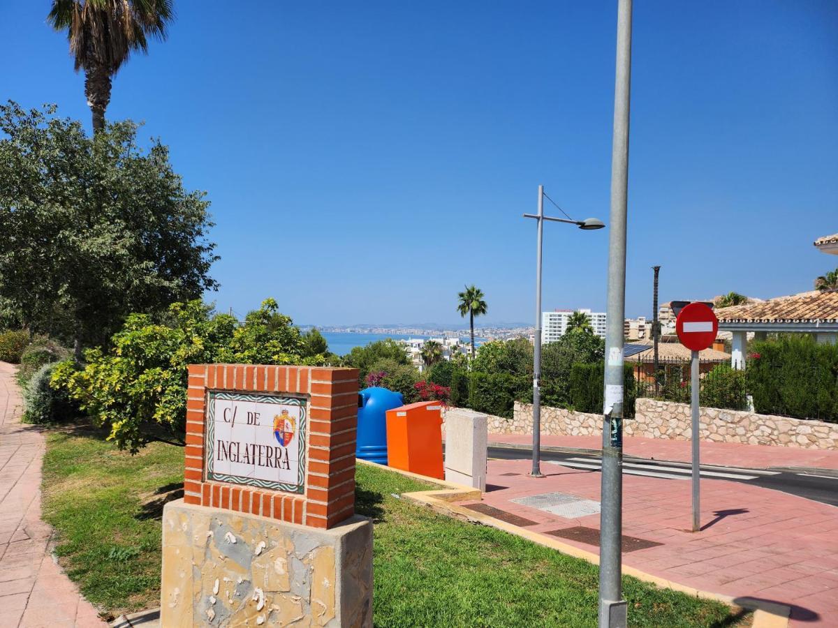 Deluxe Studio Athos 50 Mp Garden Patio Benalmadena Golf & Beach Exterior photo