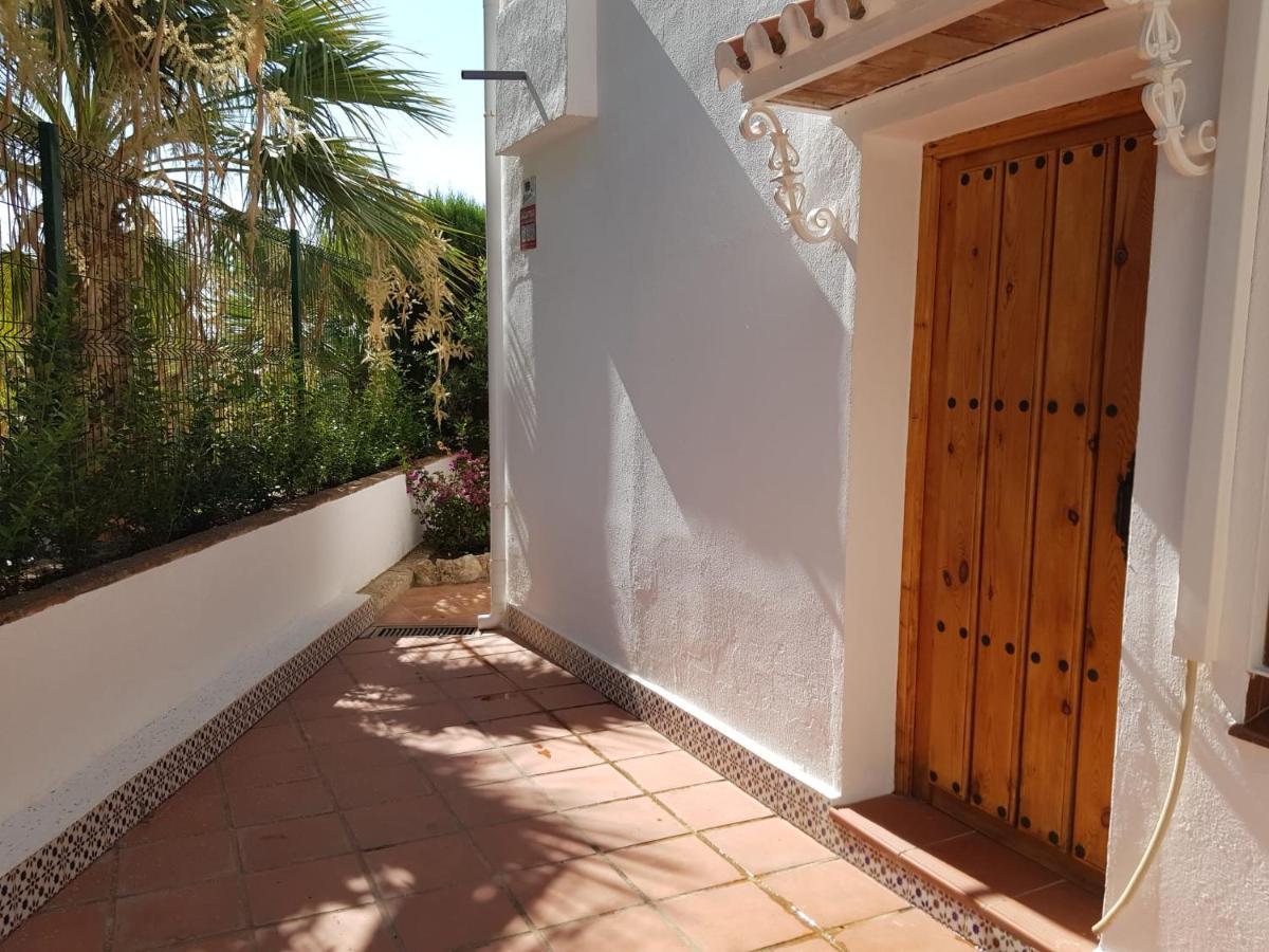 Deluxe Studio Athos 50 Mp Garden Patio Benalmadena Golf & Beach Exterior photo